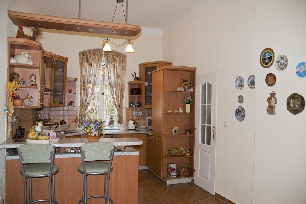 Apartman Na Zahradni Karlovy Vary Cameră foto
