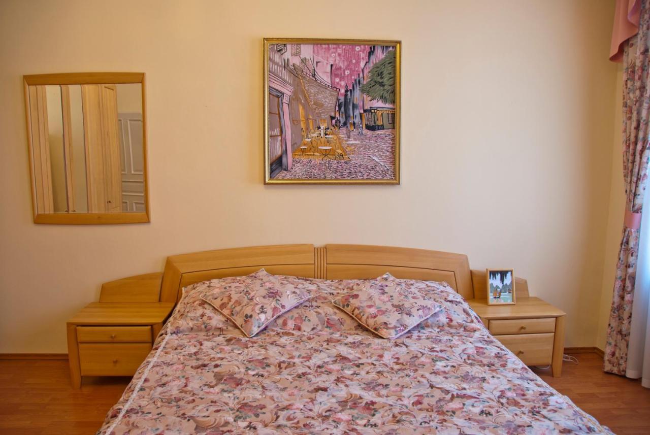 Apartman Na Zahradni Karlovy Vary Exterior foto